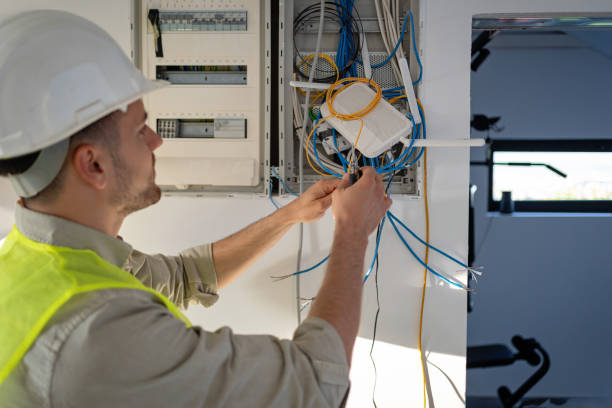 Best Electrical Outlet Repair  in Chelsea, MI